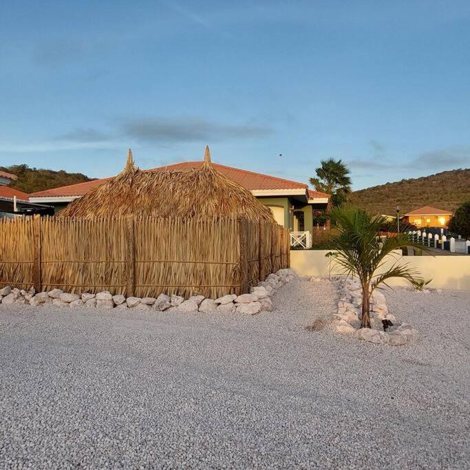Casa Antonia Villapark Fontein Mit Salzwasserpool Екстер'єр фото