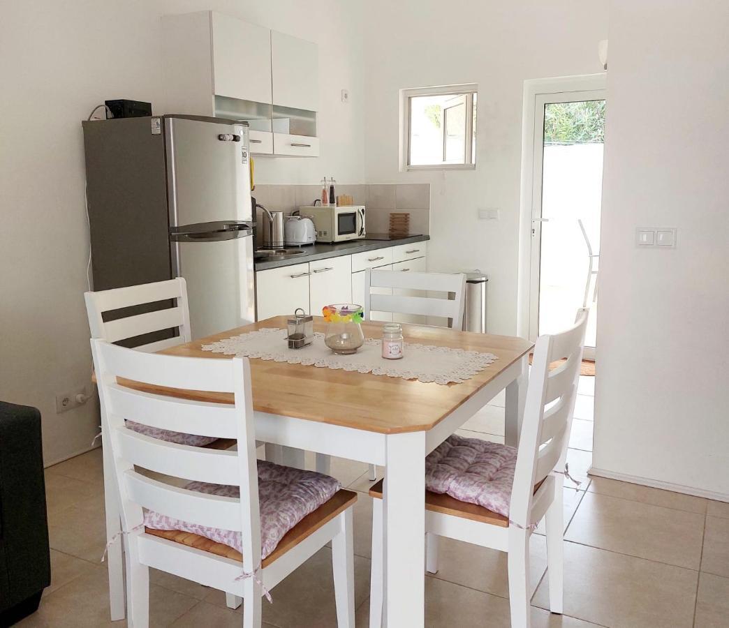 Casa Antonia Villapark Fontein Mit Salzwasserpool Екстер'єр фото